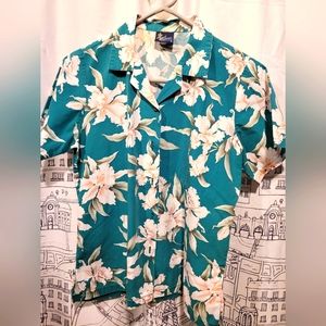EUC Vintage Royal Creations Floral Hawaiin Shirt